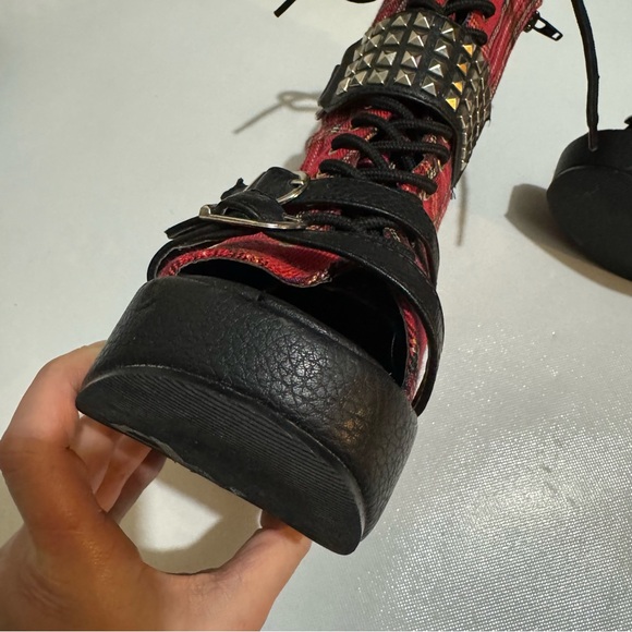 Demonic Red Plaid Tartan Wedge Peep Toe Lace Up Shoes Grunge Punk Gothic Size 7 - Picture 6 of 12
